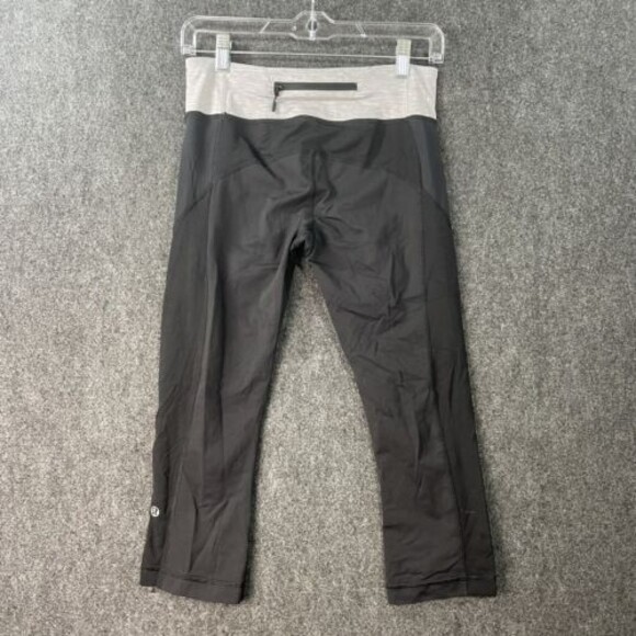 Lululemon Run Sun Sprinter Crop Leggings Women’s 6 Black Metallic Silver - Picture 3 of 9